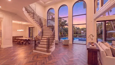 Staircase photo